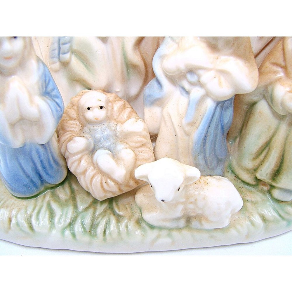 Porcelain Nativity Scene Figurine Holiday Christmas Religious Decor 4x4.5” - Picture 9 of 11